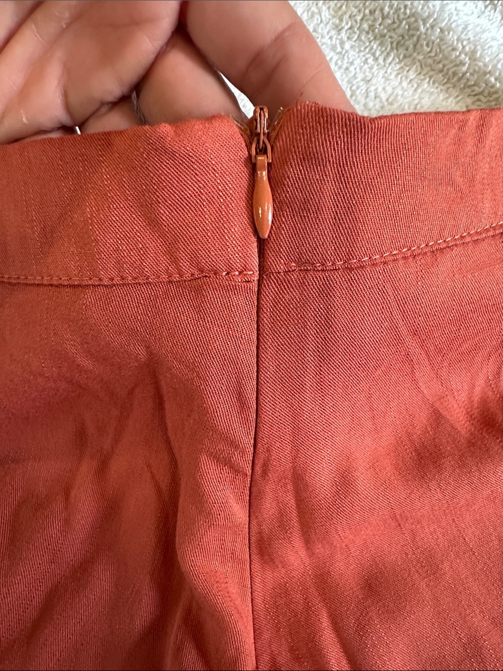 Women’s Rust Ruffle Hem Shorts size small - Picture 7 of 14